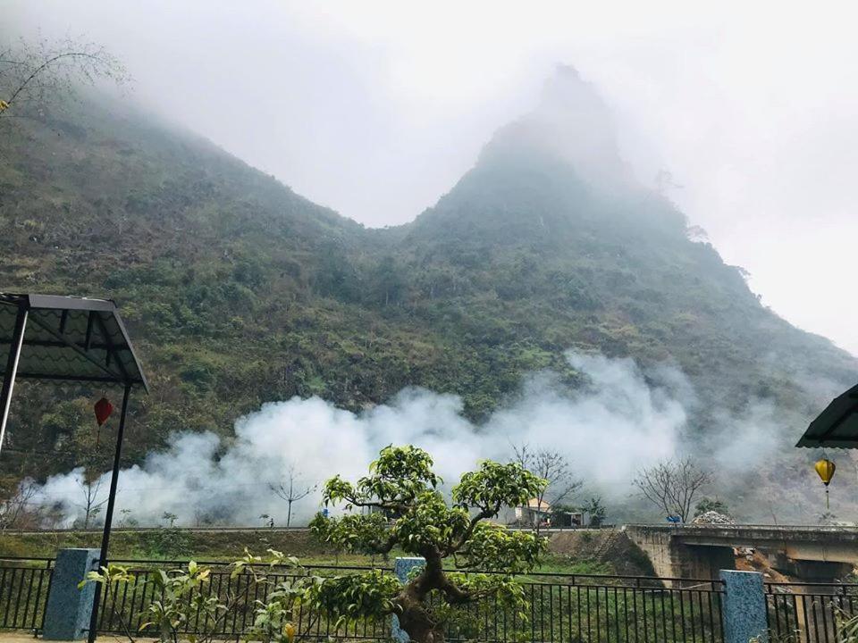 Diem Dung Chan Can Ty Ha Giang Exterior photo